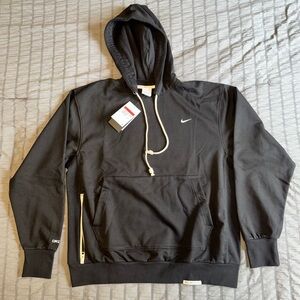 Nike Standard Issue Dri-FIT Black Hoodie & Joggers Set, NWT - Premium Sweat Suit